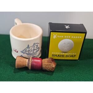 Vintage shaving set with old spice shaving cup